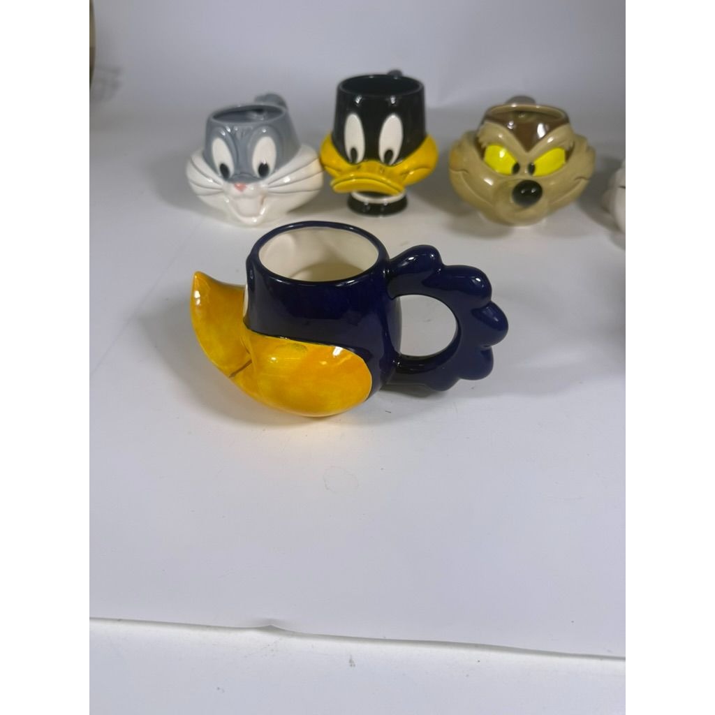 Ceramic Mug 3D Set 5 Looney Tunes Bugs Bunny, Sylvester, Wille E Coyote, Road Runner, Daffy Duck Vintage Cartoon Characters Warner Brothers