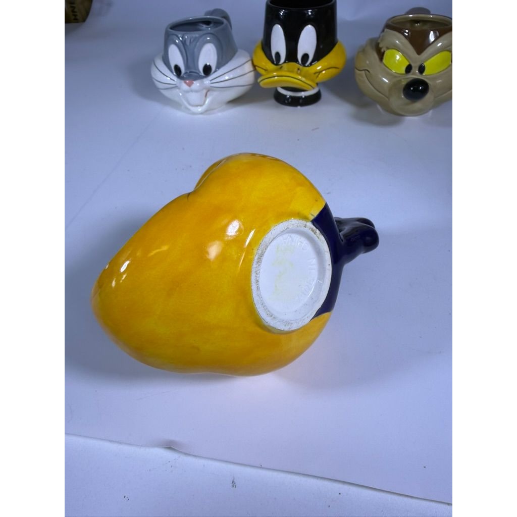 Ceramic Mug 3D Set 5 Looney Tunes Bugs Bunny, Sylvester, Wille E Coyote, Road Runner, Daffy Duck Vintage Cartoon Characters Warner Brothers