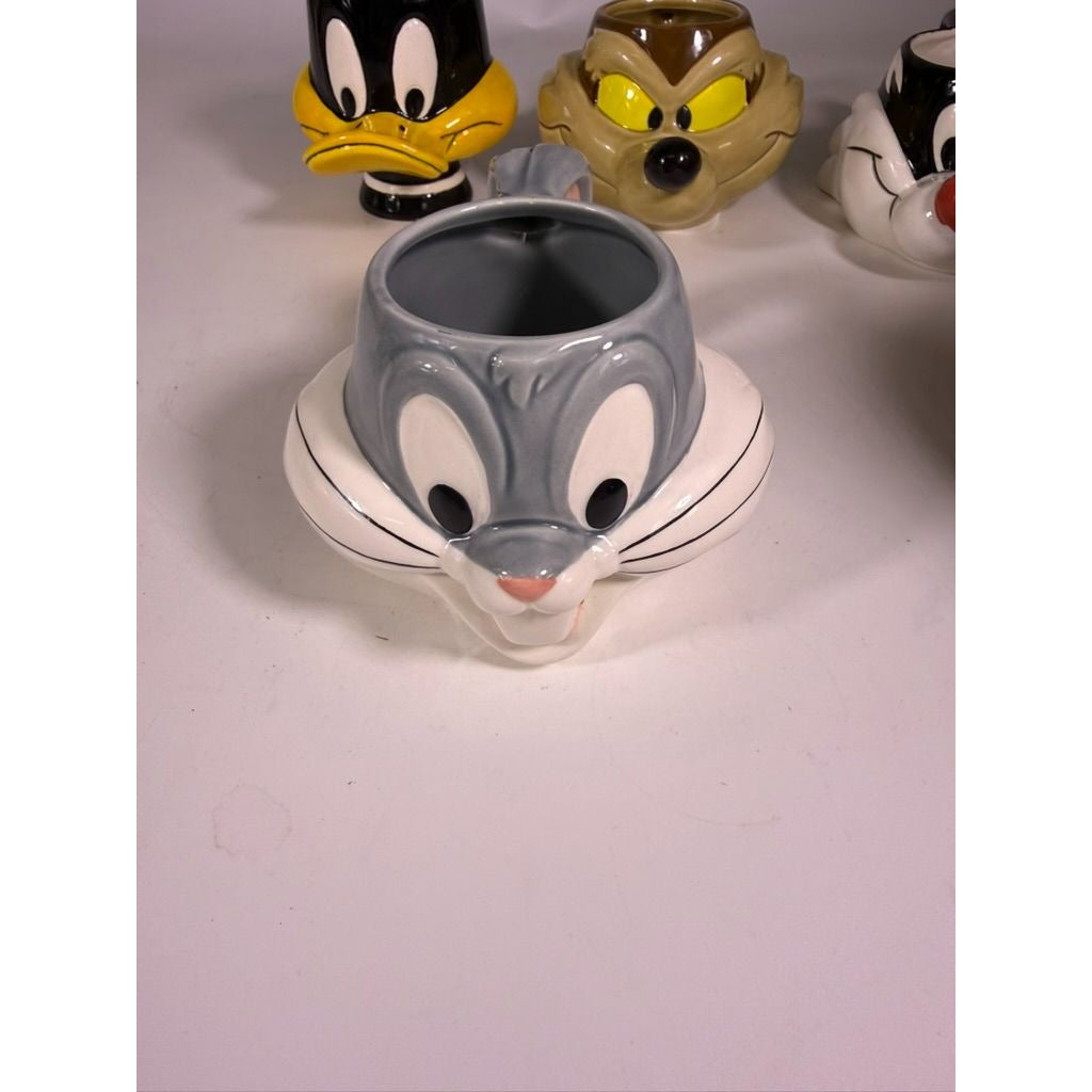 Ceramic Mug 3D Set 5 Looney Tunes Bugs Bunny, Sylvester, Wille E Coyote, Road Runner, Daffy Duck Vintage Cartoon Characters Warner Brothers