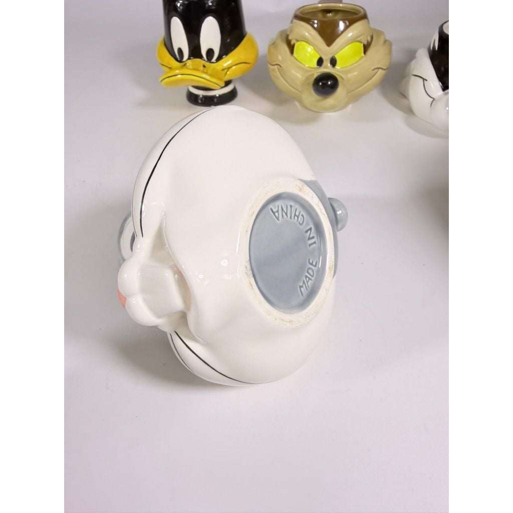 Ceramic Mug 3D Set 5 Looney Tunes Bugs Bunny, Sylvester, Wille E Coyote, Road Runner, Daffy Duck Vintage Cartoon Characters Warner Brothers