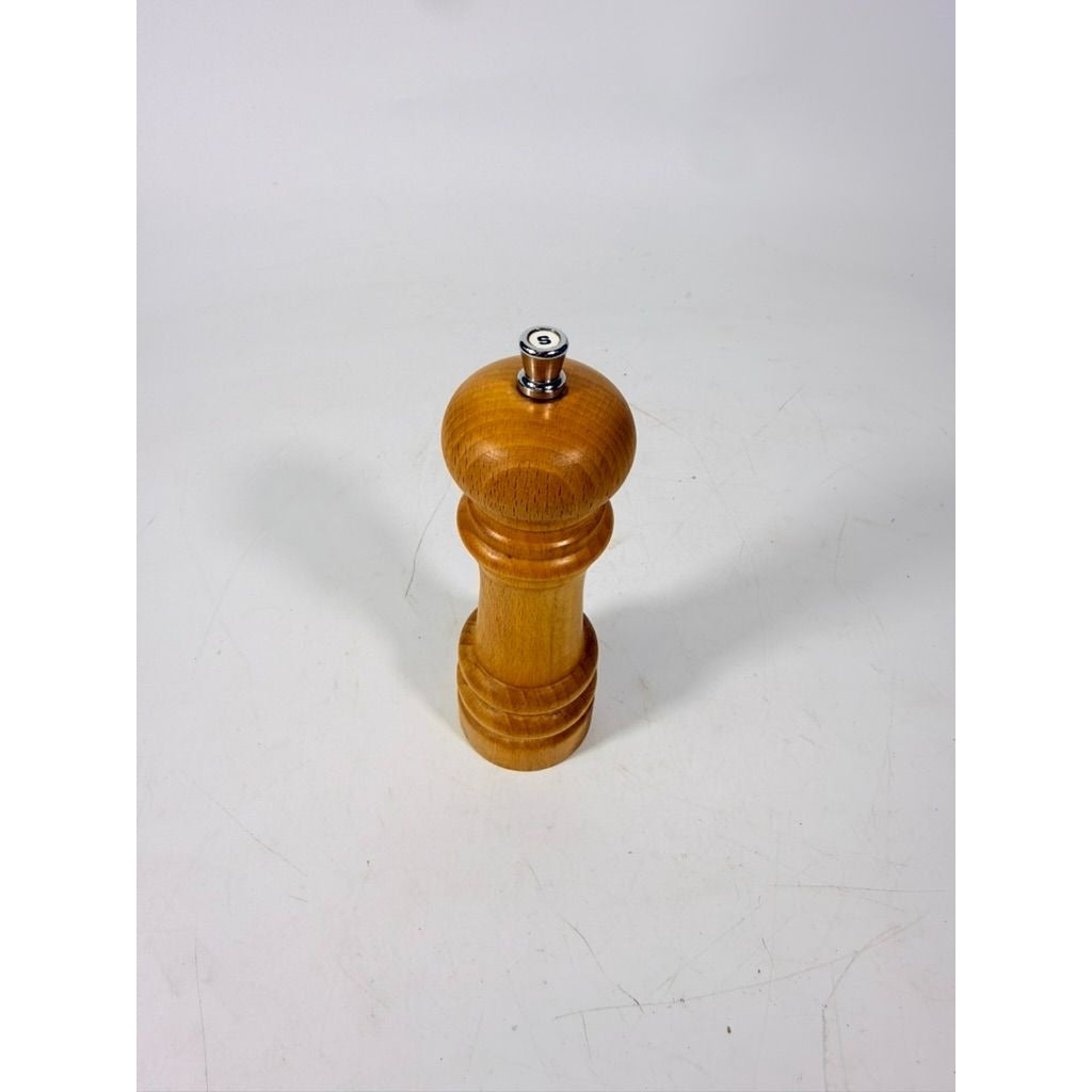 Wood Salt and Pepper Mill Grider Cole & Mason Wooden English Set England Primitive  Vintage Kitchen Tools