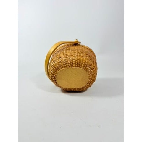 Nantucket lightship basket -Wicker Handled Handmade Wood Bottom Vintage collectible