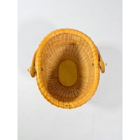 Nantucket lightship basket -Wicker Handled Handmade Wood Bottom Vintage collectible
