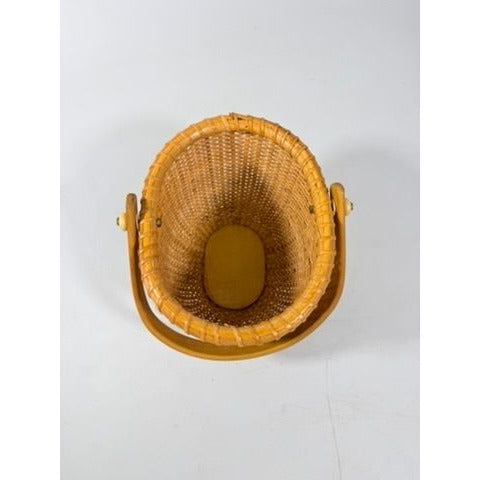 Nantucket lightship basket -Wicker Handled Handmade Wood Bottom Vintage collectible