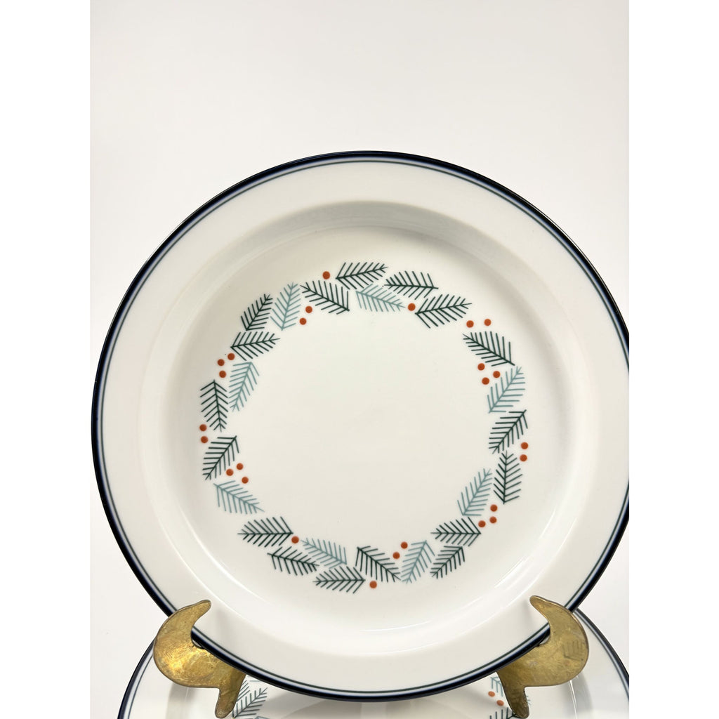 Salad Luncheon Plates Set 4 Christmas Stoneware Pine Branches Berries Dansk Bistro Japan Replacement China Scandanavian Style Minimalist