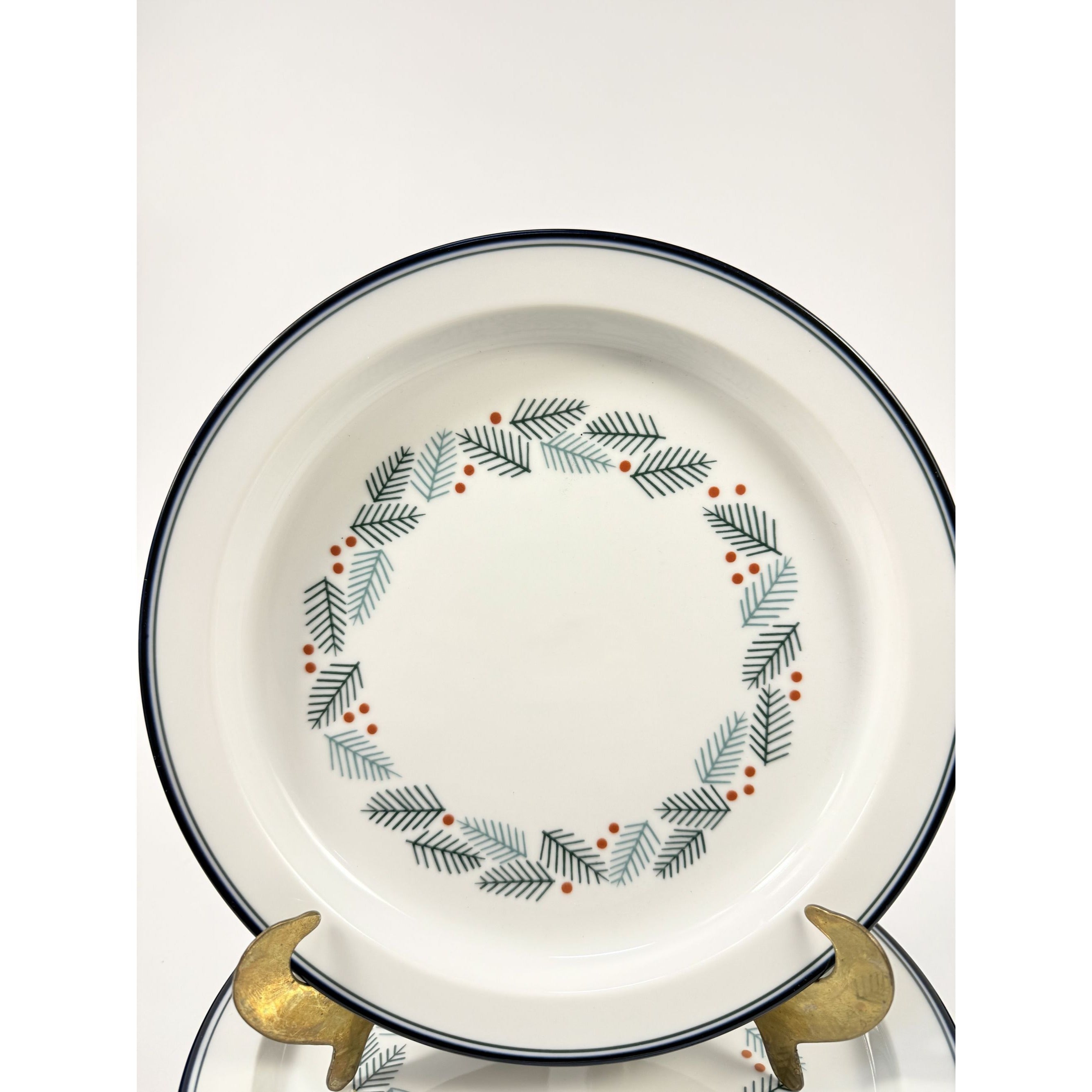 Salad Luncheon Plates Set 4 Christmas Stoneware Pine Branches Berries Dansk Bistro Japan Replacement China Scandanavian Style Minimalist