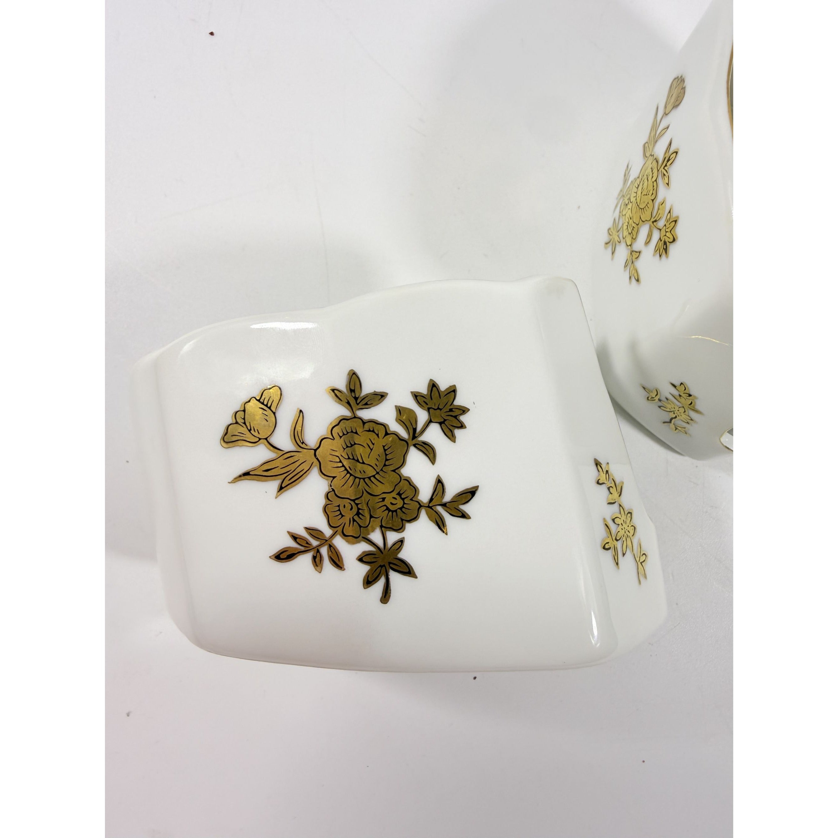 Silverware Servers Buffet Spoon Fork Stacking Holder Rest Set 2 Andrea by Sadak Floral Gold White Porcelain Ceramic Replacement China