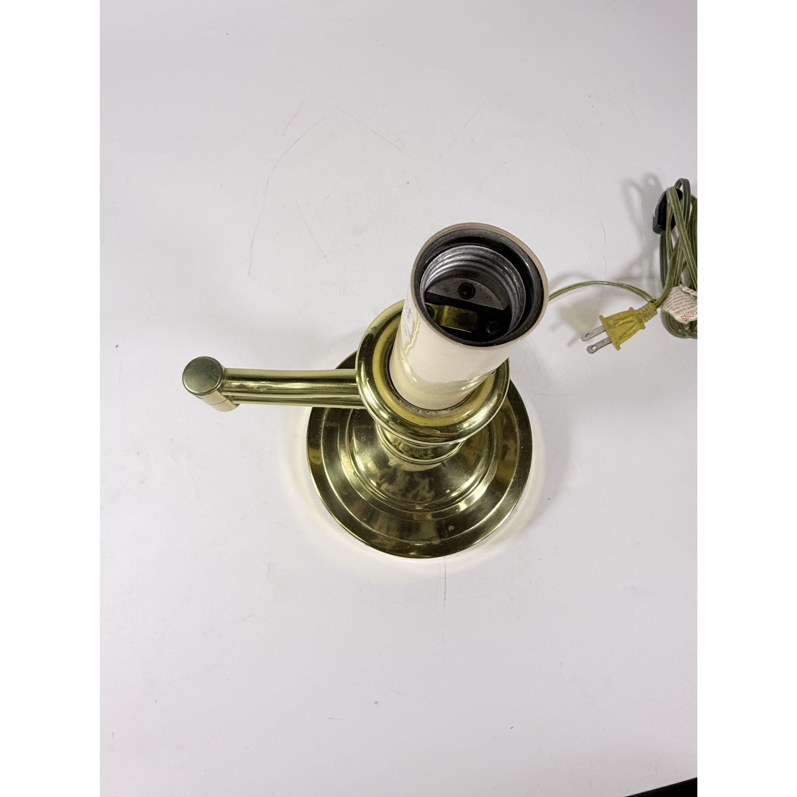 Brass Lamp Swing Arm Adjustible Table Lighting Vintage Underwriter Labortories Felt Bottom Home Decor Decorative Accents