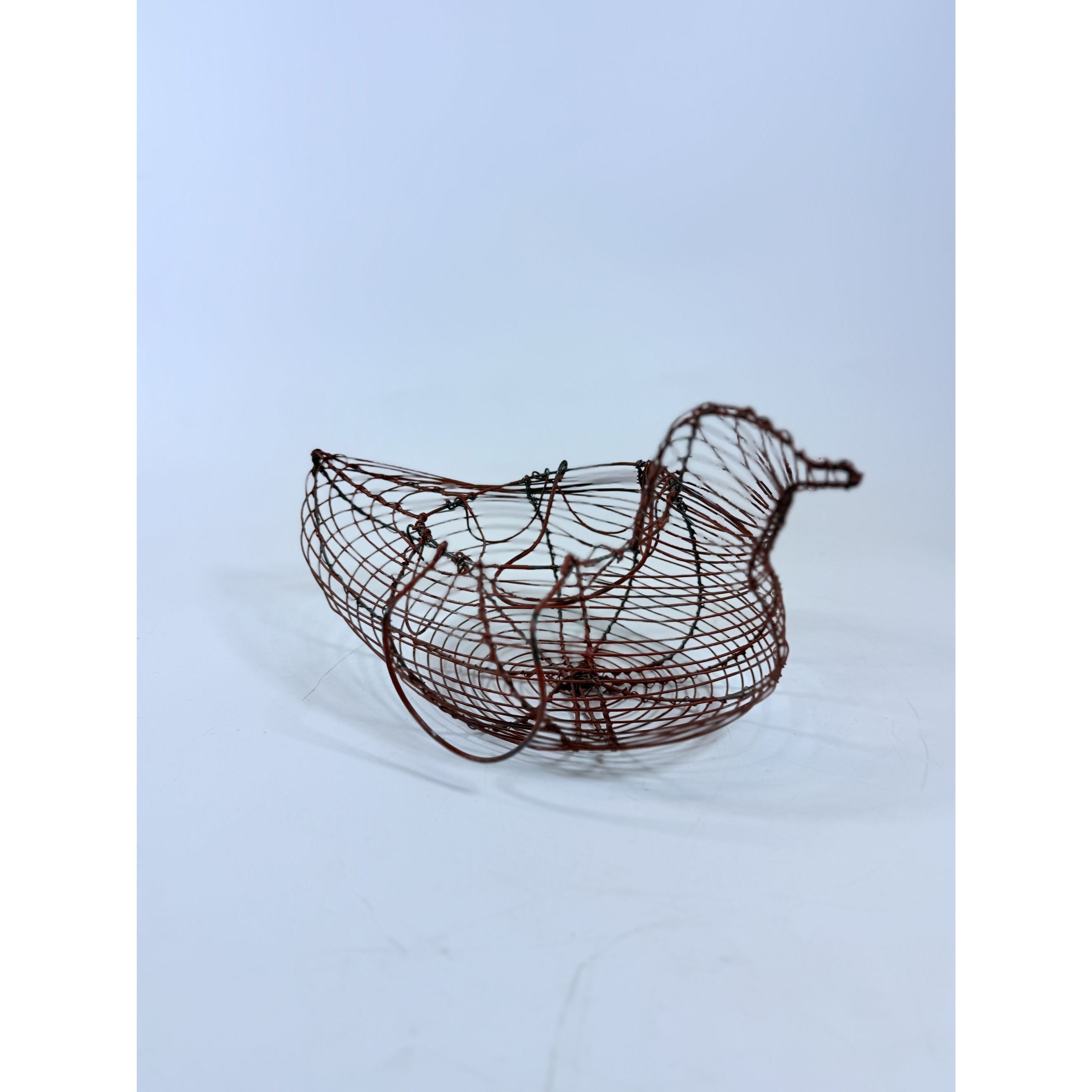 Wire Basket Copper Wire Hen Chicken Egg Holder With Handles Red Vintage Farmhouse Primitive Country Granny Cottage Core Kitchen Decor