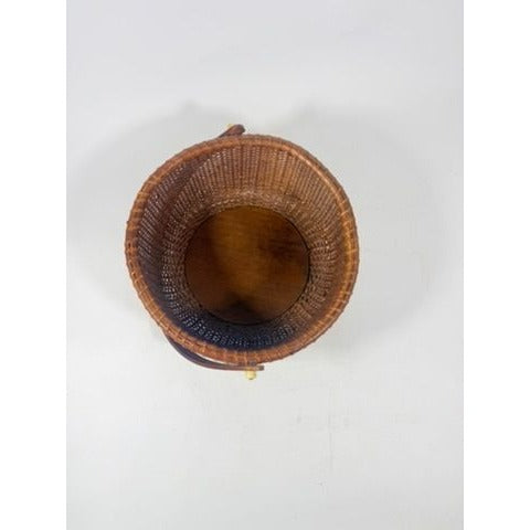 Nantucket lightship basket -Wicker Handled Handmade Wood Bottom Vintage collectible