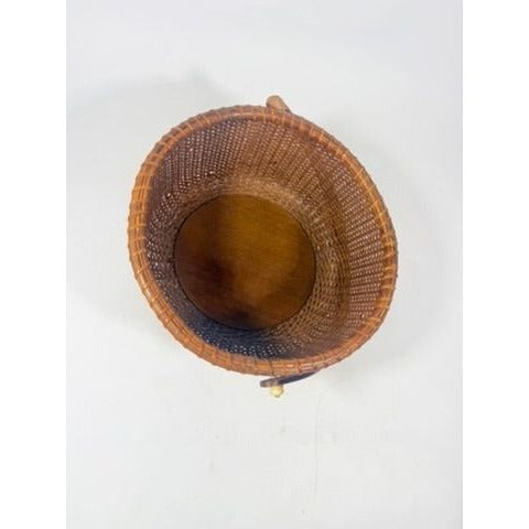 Nantucket lightship basket -Wicker Handled Handmade Wood Bottom Vintage collectible