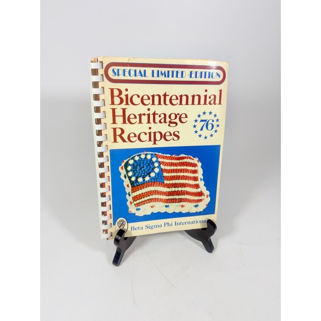 Vintage Cookbook 1976 Bicentennial Heritage Recipes Cookbook Beta Sigma Phi International America